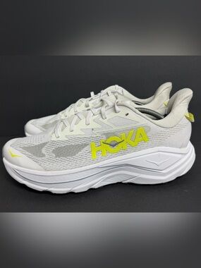 Hoka One One Challenger 8 Shoes Mens SZ 13D White Neon Citrus Trail Barely Worn